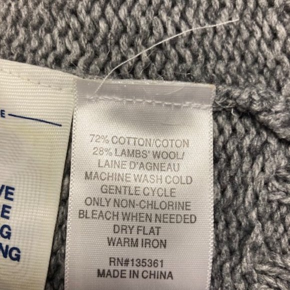 Y2K Vintage Gray Bell Sleeve Sweater - Picture 6 of 7